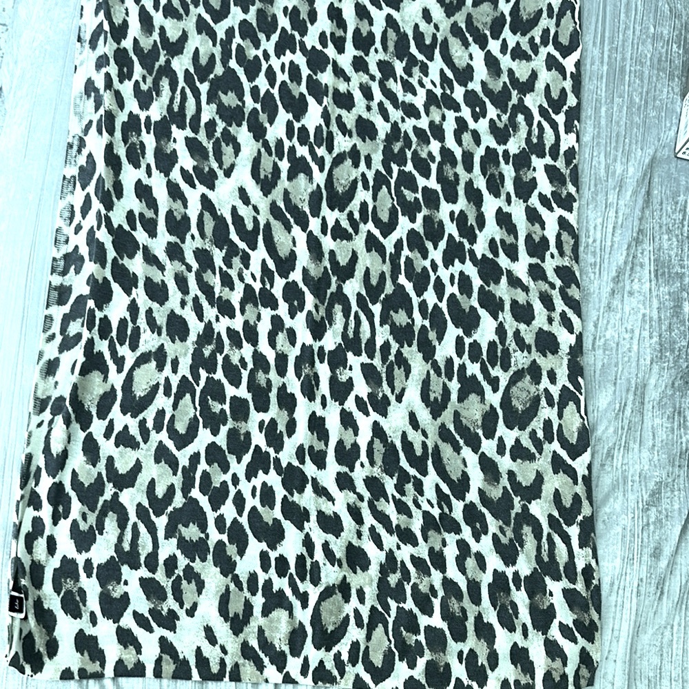 Echo Leopard Scarf